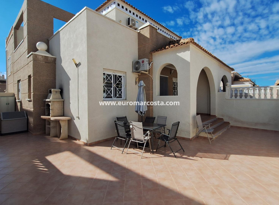 Venta - Villa - Torrevieja - TORREVIEJA