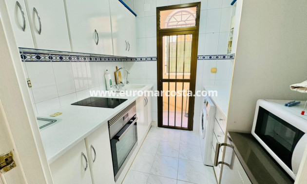 Venta - Apartamento / piso - Torrevieja - TORREVIEJA