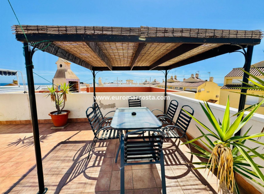 Venta - Apartamento / piso - Torrevieja - TORREVIEJA