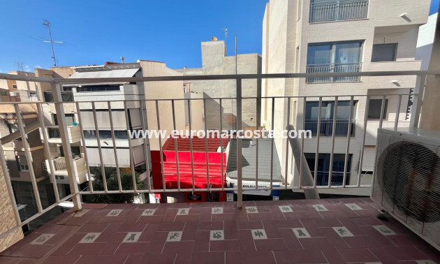 Sale - Apartment / flat - Torrevieja - TORREVIEJA