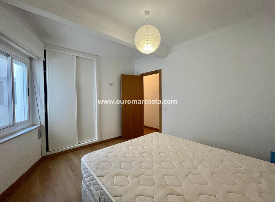 Sale - Apartment / flat - Torrevieja - TORREVIEJA