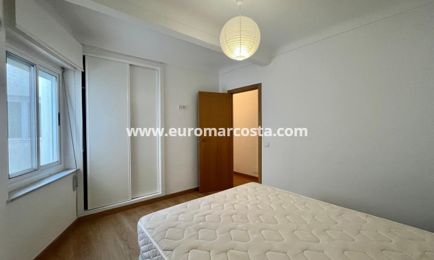 Sale - Apartment / flat - Torrevieja - TORREVIEJA