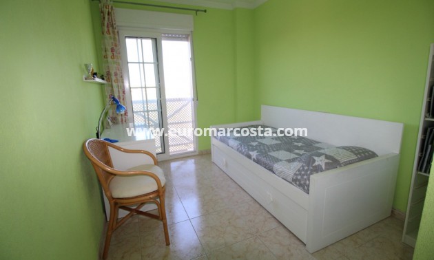 Sale - Apartment / flat - Torrevieja - El Acequión - Los Náufragos