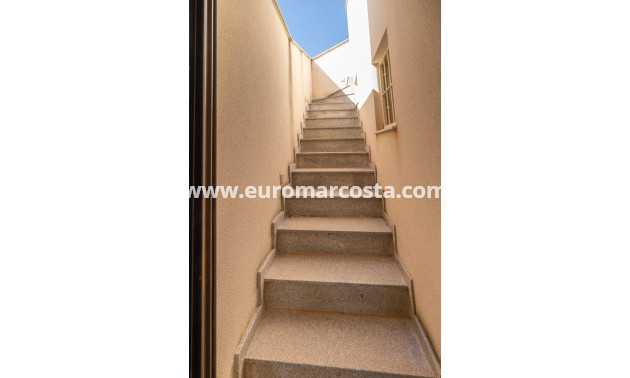 Venta - Villa - Ciudad Quesada - CENTRO