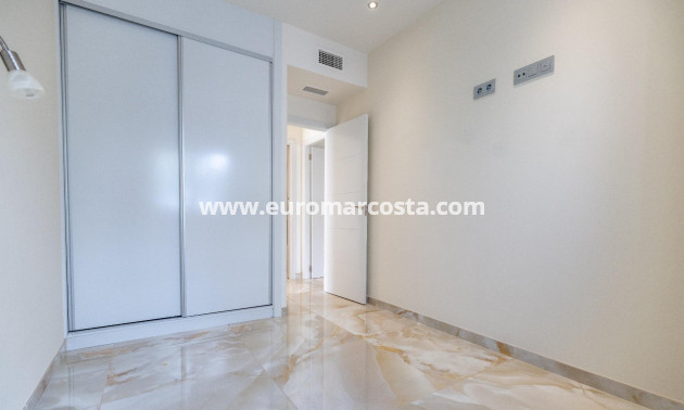 Venta - Villa - Ciudad Quesada - CENTRO