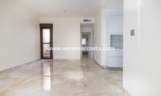 Venta - Villa - Ciudad Quesada - CENTRO