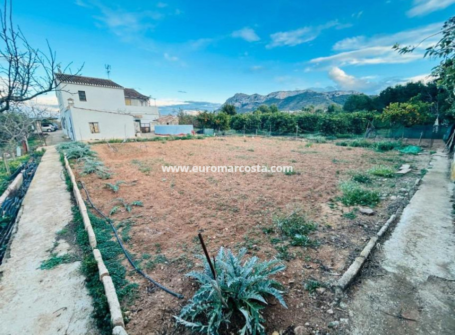 Objekte zum Wiederverkauf - Villa freitstehend - Denia