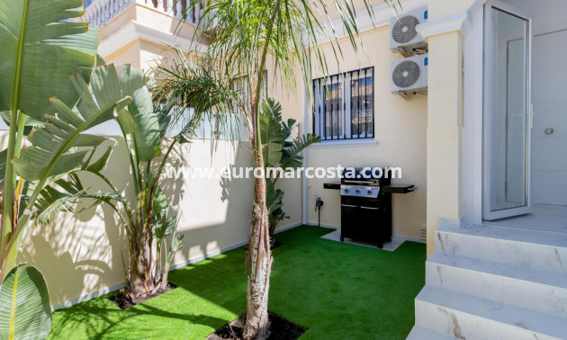 Venta - Bungalow - Torrevieja - Aguas Nuevas