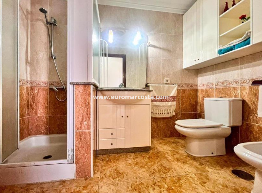 Venta - Apartamento / piso - San Miguel de Salinas - Pueblo