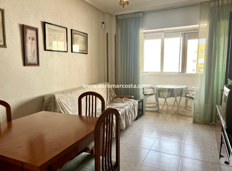 Venta - Apartamento / piso - Torrevieja - TORREVIEJA