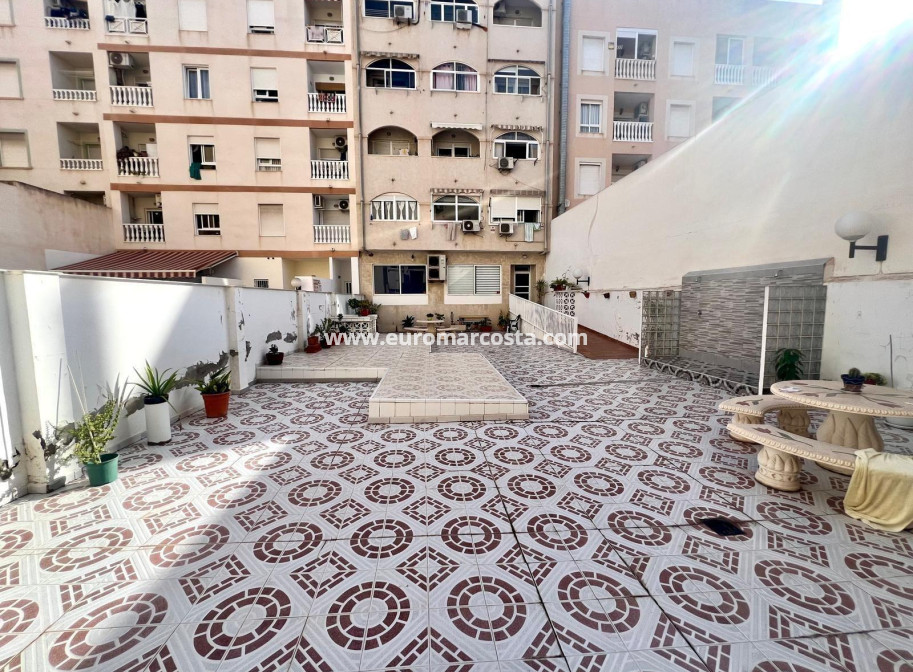 Venta - Apartamento / piso - Torrevieja - TORREVIEJA