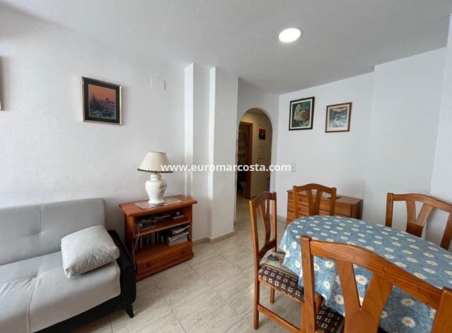 Objekte zum Wiederverkauf - Wohnung - Torrevieja - TORREVIEJA