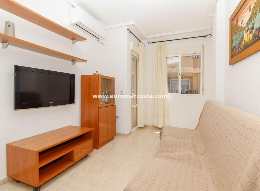 Sale - Apartment / flat - Torrevieja - TORREVIEJA