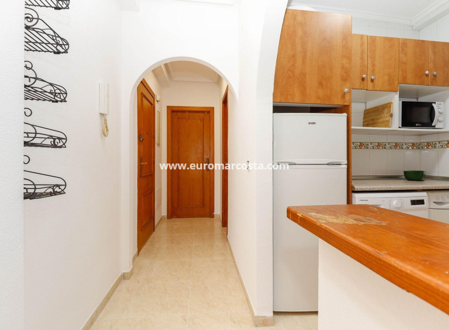 Sale - Apartment / flat - Torrevieja - TORREVIEJA