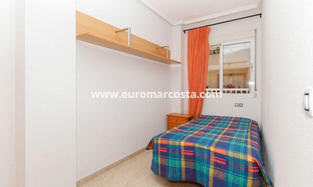 Sale - Apartment / flat - Torrevieja - TORREVIEJA