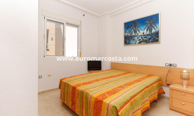 Sale - Apartment / flat - Torrevieja - TORREVIEJA