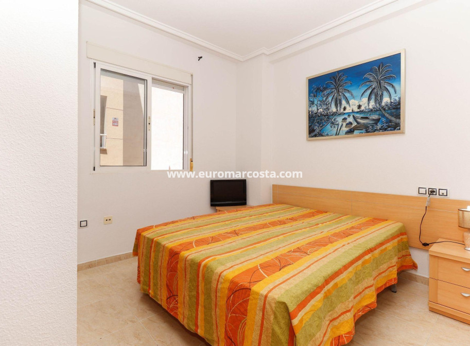 Sale - Apartment / flat - Torrevieja - TORREVIEJA