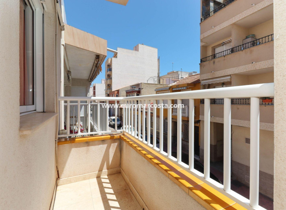 Sale - Apartment / flat - Torrevieja - TORREVIEJA