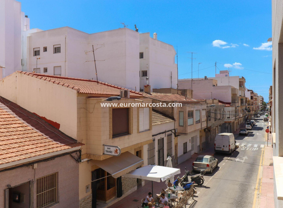 Sale - Apartment / flat - Torrevieja - TORREVIEJA