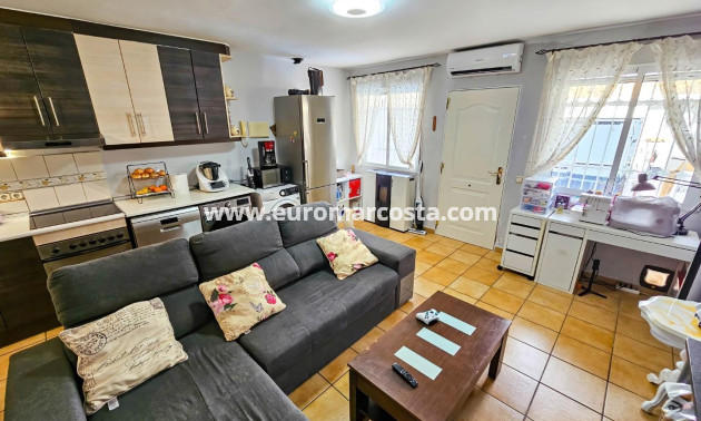 Venta - Bungalow - Torrevieja - Calas blanca