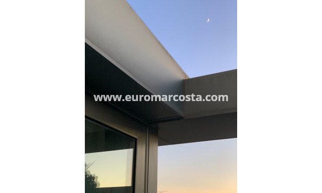 Venta - Apartamento / piso - Pilar de la Horadada