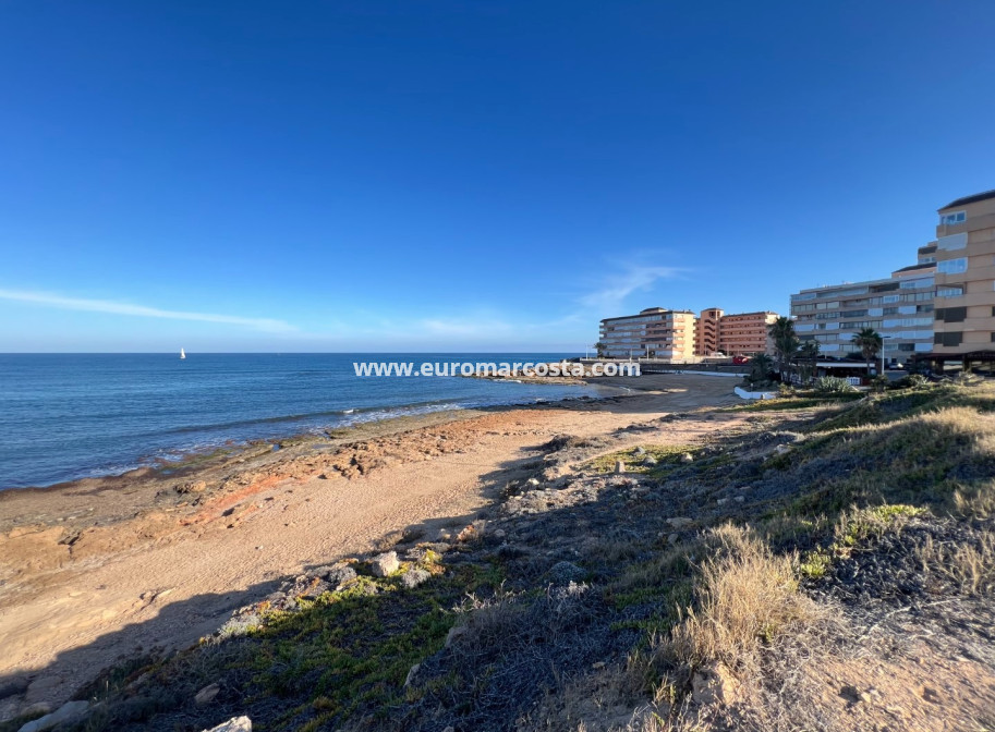 Venta - Bungalow Planta Alta - Torrevieja - TORREVIEJA