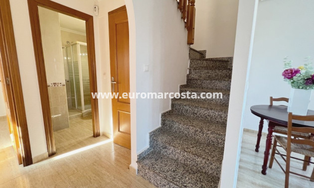 Venta - Chalet - Los Montesinos - La herrada