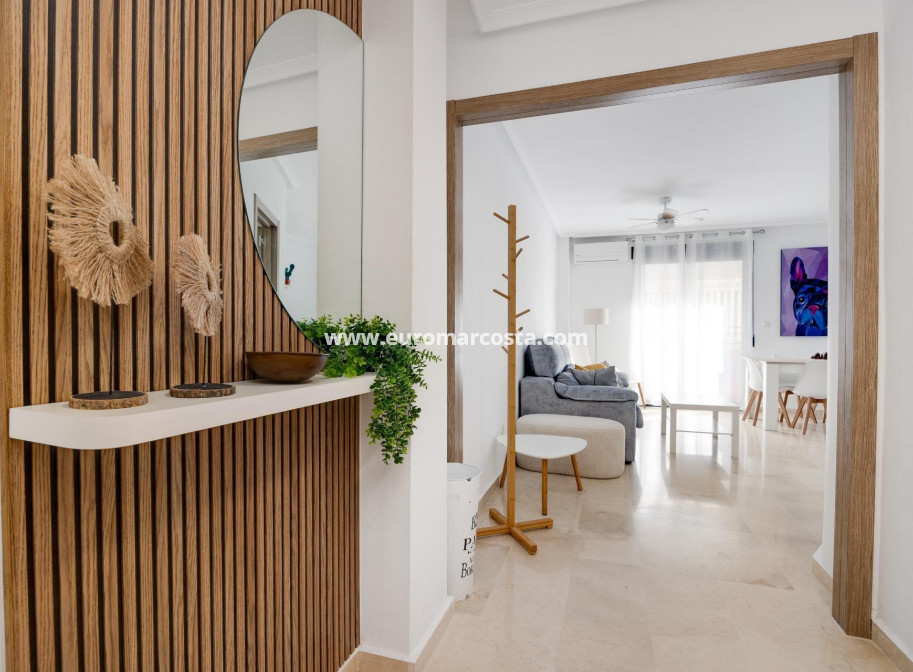 Sale - Apartment / flat - Torrevieja - TORREVIEJA