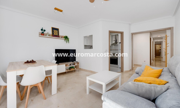 Sale - Apartment / flat - Torrevieja - TORREVIEJA