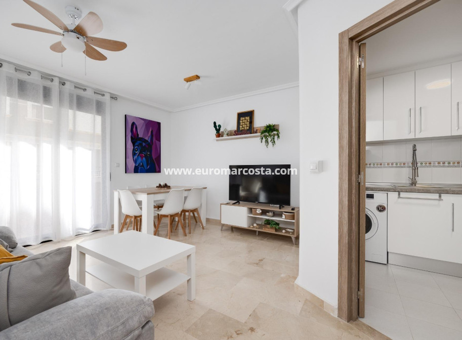 Sale - Apartment / flat - Torrevieja - TORREVIEJA