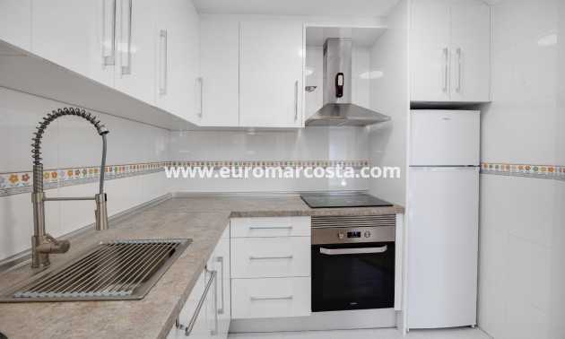 Sale - Apartment / flat - Torrevieja - TORREVIEJA