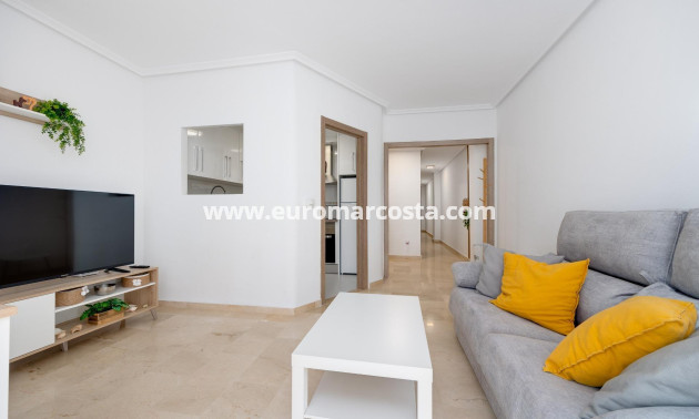 Sale - Apartment / flat - Torrevieja - TORREVIEJA