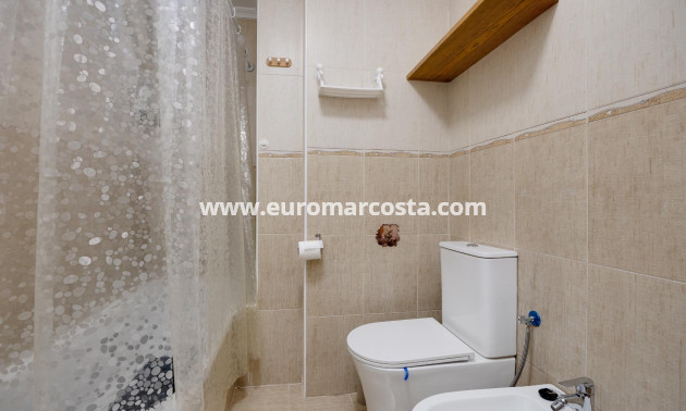 Sale - Apartment / flat - Torrevieja - TORREVIEJA