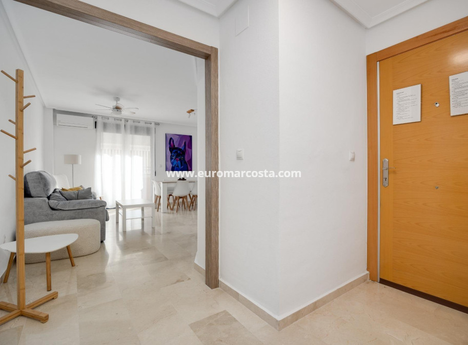 Sale - Apartment / flat - Torrevieja - TORREVIEJA