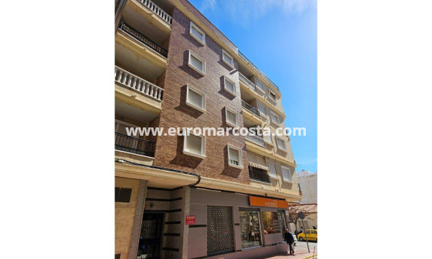 Venta - Apartamento / piso - Torrevieja - TORREVIEJA