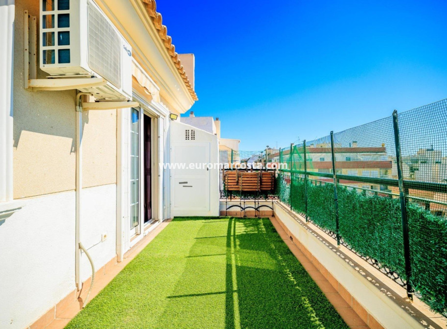 Venta - Apartamento / piso - Torrevieja - TORREVIEJA