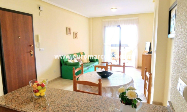 Objekte zum Wiederverkauf - Wohnung - Torrevieja - TORREVIEJA