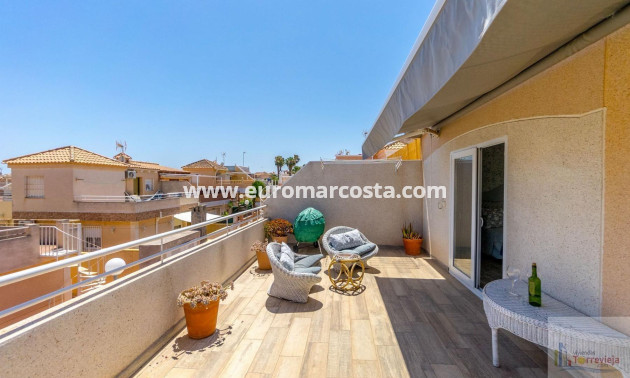 Objekte zum Wiederverkauf - Bungalow - Torrevieja - TORREVIEJA