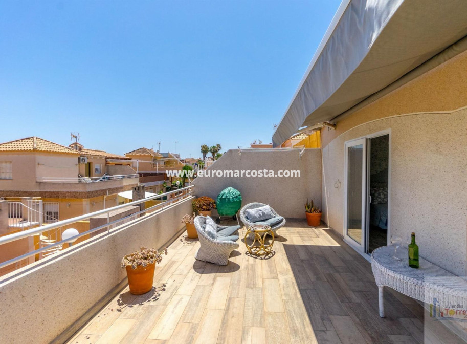 Objekte zum Wiederverkauf - Bungalow - Torrevieja - TORREVIEJA