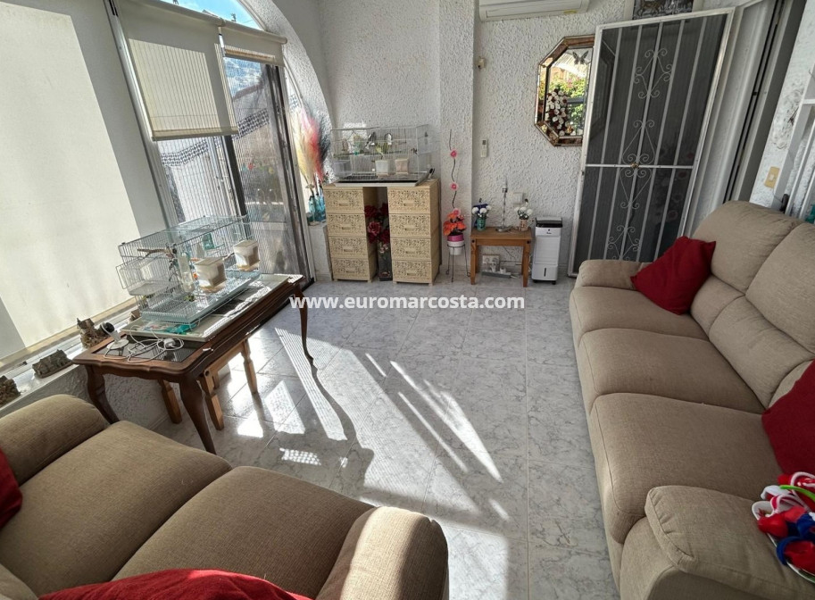 Sale - Detached House / Villa - Ciudad Quesada