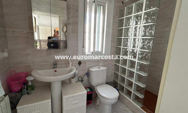 Sale - Detached House / Villa - Ciudad Quesada