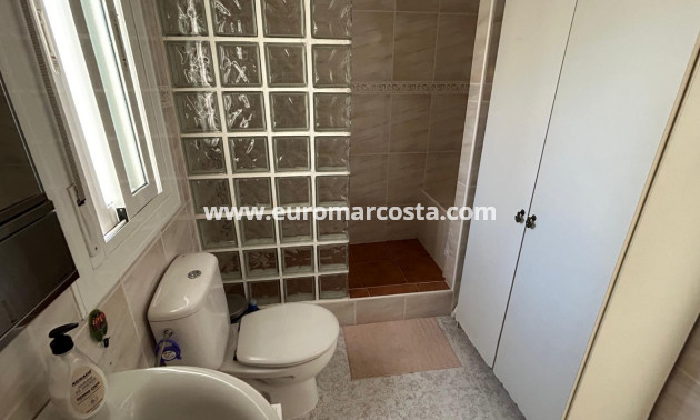 Sale - Detached House / Villa - Ciudad Quesada