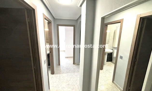 Venta - Detached House / Villa - Ciudad Quesada