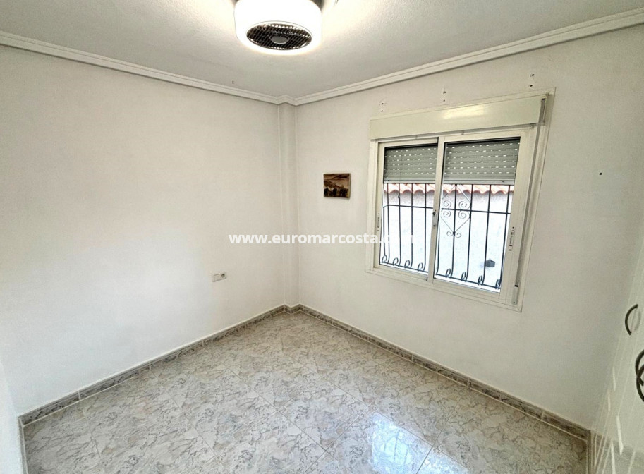 Venta - Detached House / Villa - Ciudad Quesada