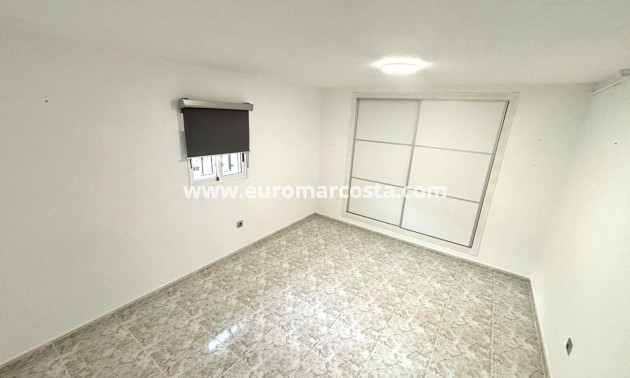 Venta - Detached House / Villa - Ciudad Quesada