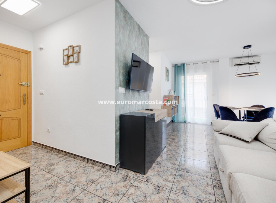 Objekte zum Wiederverkauf - Wohnung - Torrevieja - TORREVIEJA