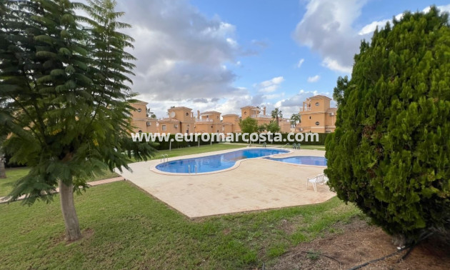 Venta - Chalet - Algorfa