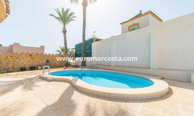 Venta - Villa - Torrevieja - TORREVIEJA