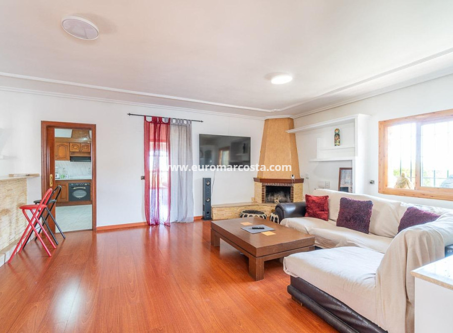 Venta - Villa - Torrevieja - TORREVIEJA