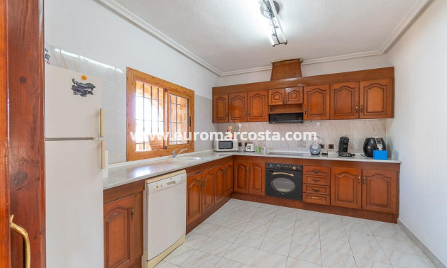 Venta - Villa - Torrevieja - TORREVIEJA